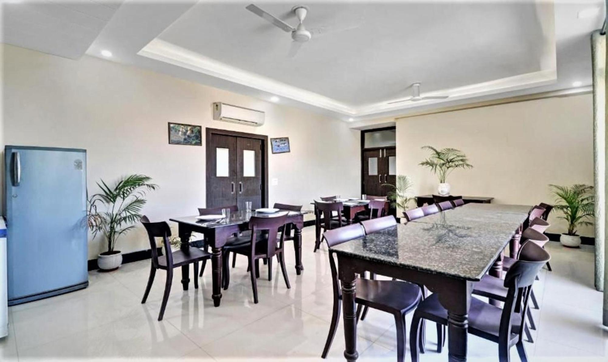 Hotel Ravi Residency Bharatpur Eksteriør bilde
