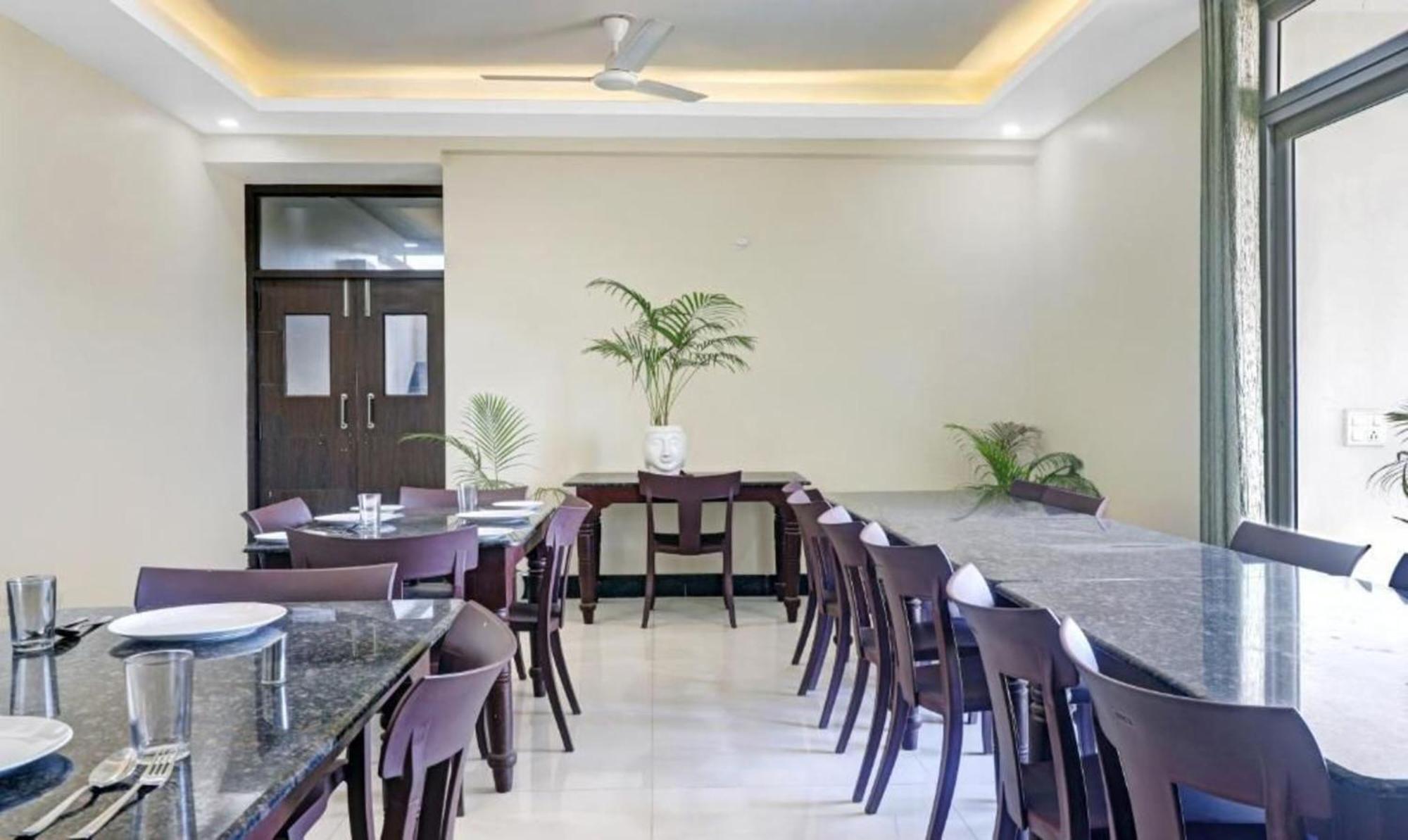Hotel Ravi Residency Bharatpur Eksteriør bilde