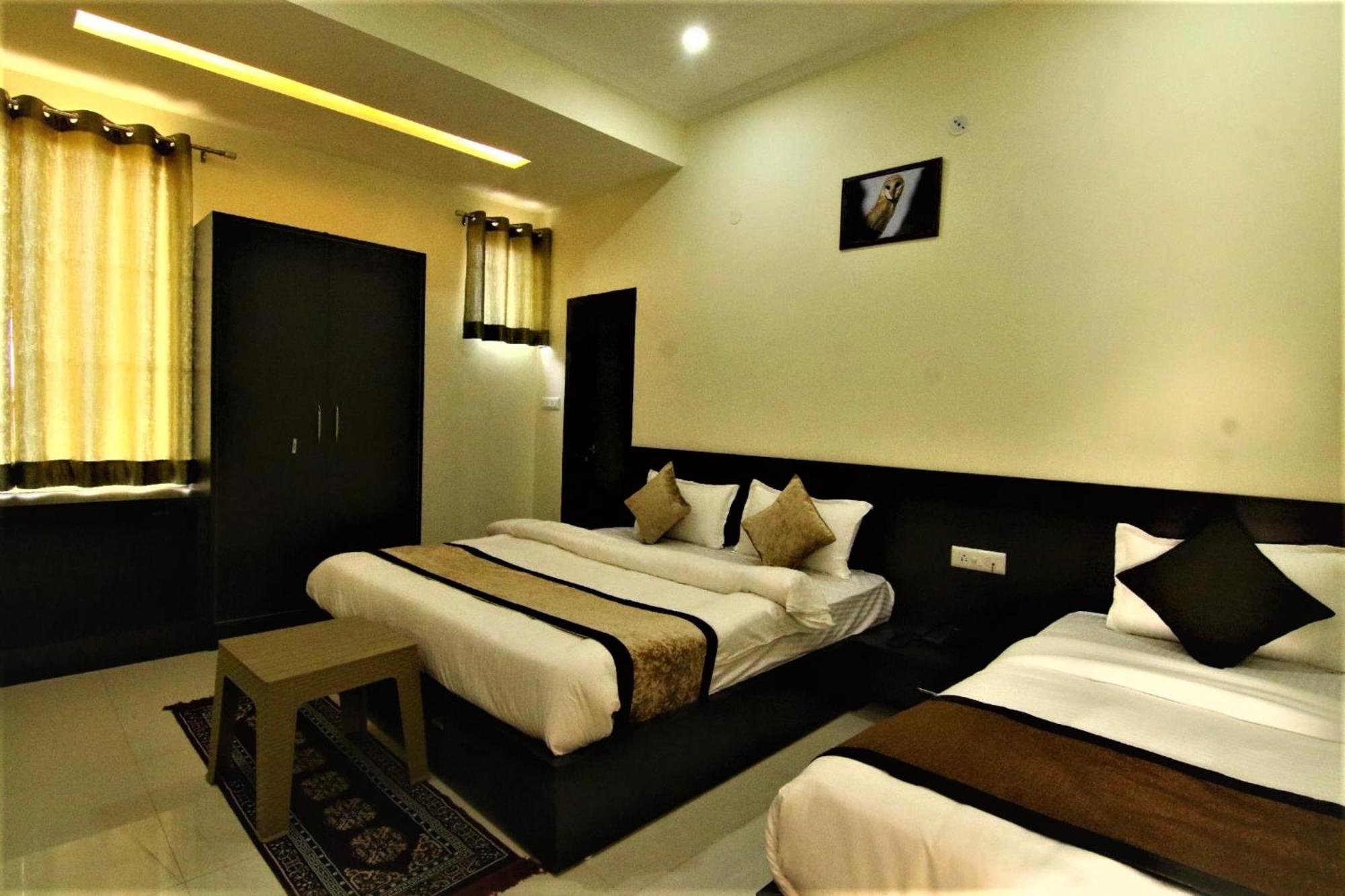 Hotel Ravi Residency Bharatpur Eksteriør bilde