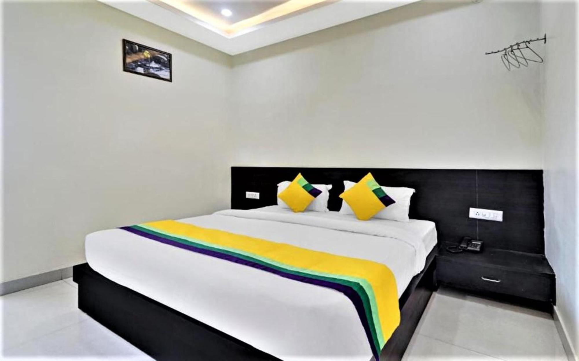 Hotel Ravi Residency Bharatpur Eksteriør bilde